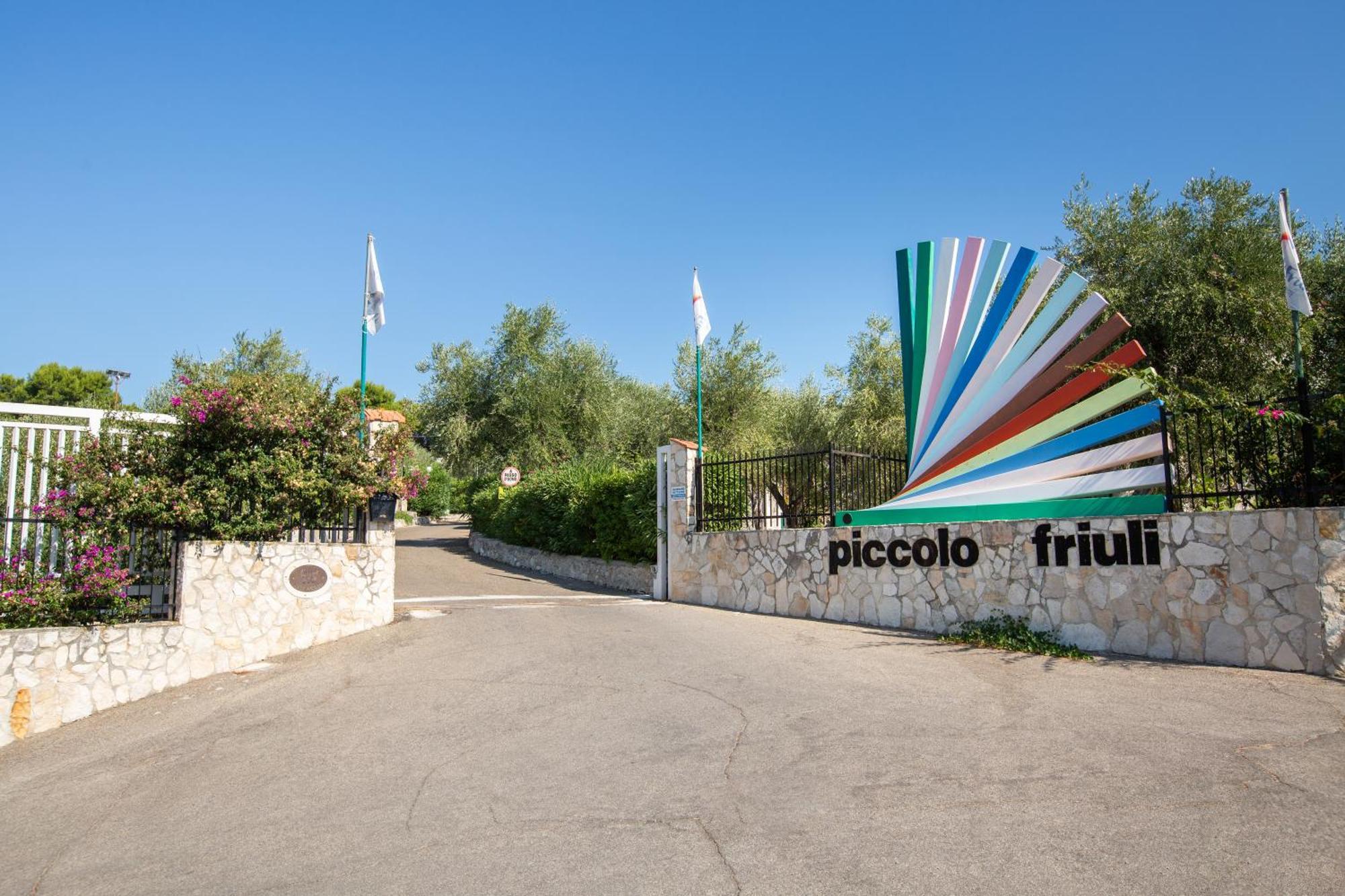 维耶斯泰Centro Vacanze Piccolo Friuli公寓式酒店 外观 照片